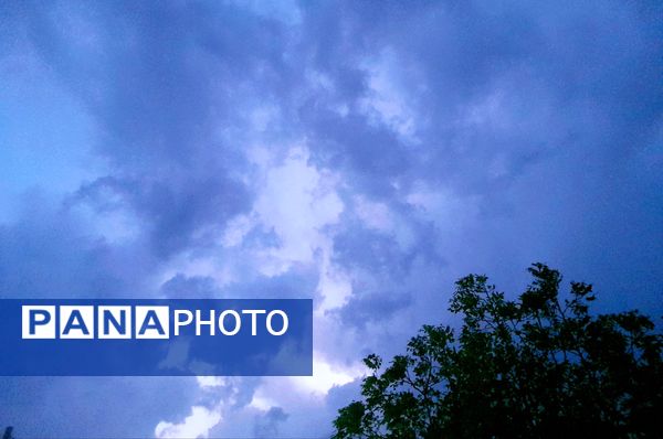 آسمان، بستری وسیع و بی‌پایان