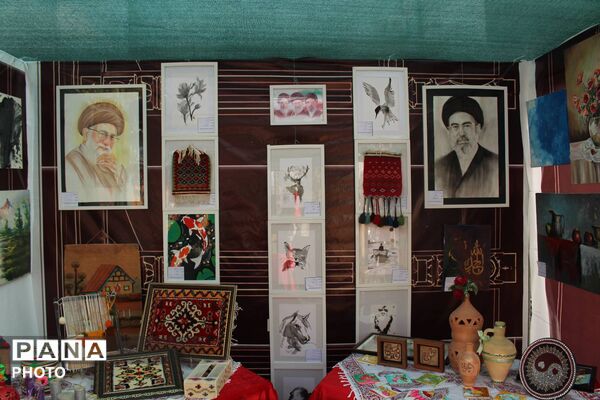 هنر دانش‌آموزان بهارستان یک در نگاه مسئولان