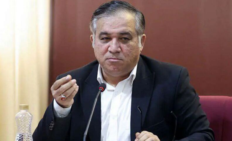 هُلدینگ از عملکرد نقل‌وانتقالاتی باشگاه رضایت ندارد +عکس