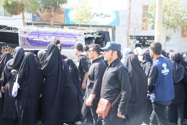 راهپیمایی دلدادگان حسینی در شهرستان سمنان
