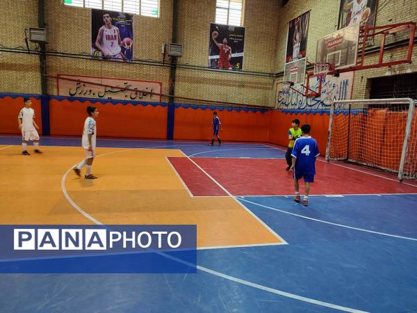 مسابقات منطقه‌ای‌ فوتسال دانش‌آموزان پسر