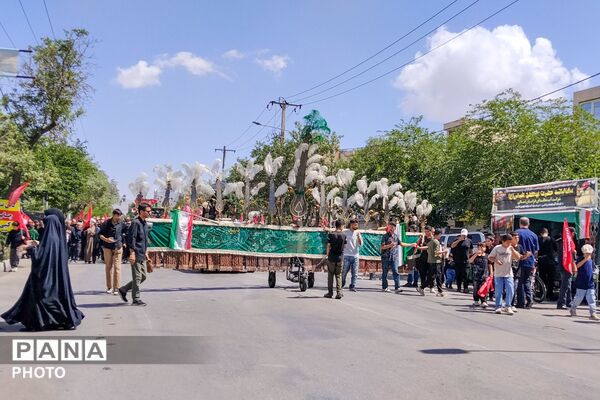 سیل عاشقان حسینی در بجنورد؛ جاماندگان اربعین، هم‌قدم با کاروان عشق/2
