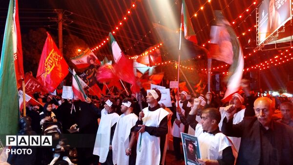 شب هشتم محرم و صد و چهاردهمین گردهمایی بیعت با رهبری در نورآباد