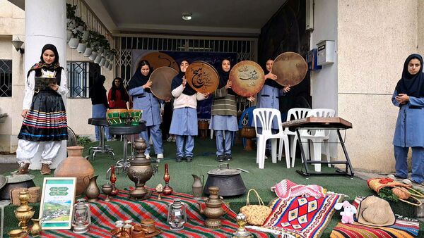 طلوع فرهنگ مازندران در مدرسه شهید بهداشت 