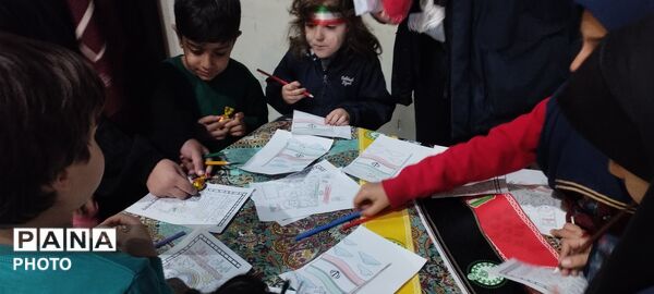 تجمعات شبانه همراه با موکب سازمان دانش آموزی در میدان المپیک 
