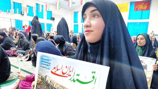جشن ۴۷ سالگی انقلاب اسلامی با حضور پرشور مردم دیشموک