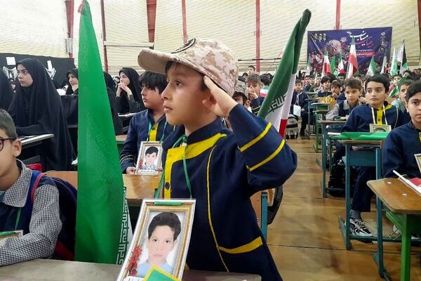 مراسم اربعین شهدای میناب در مدرسه انقلاب اسلامی قم