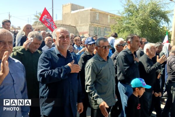 مراسم عاشورا در گلزار شهدای شهرستان لنده