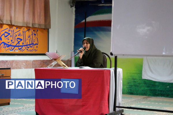 برگزاری جلسه اولیا مربیان در دبیرستان سردار شهید قاسم سلیمانی ناحیه 4 کرج