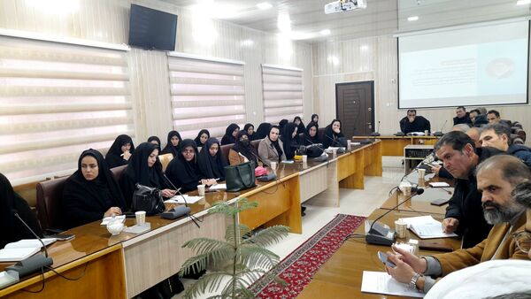 نشست مشترک معاونت پرورشی و فرهنگی آذربایجان شرقی با مدیران مدارس سراب 