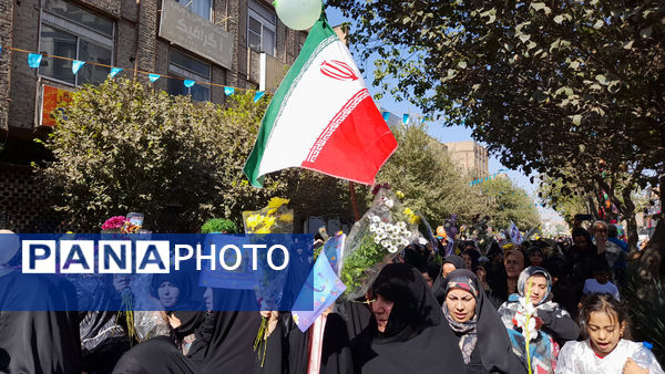 حرکت کاروان نمادین ورود حضرت معصومه(س) به قم