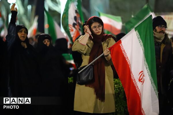 بی‌تاب میناب در شب اربعین شهادت رهبر امت 