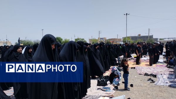 برگزاری نماز ظهر عاشورا در خلیل آباد 