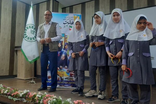 کارگاه توانمندسازی مربیان پیشتاز سازمان دانش‌آموزی در شهرستان‌قرچک