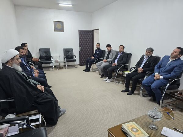 دیدار تمامی مسئولان ساوجبلاغ با امام جمعه 