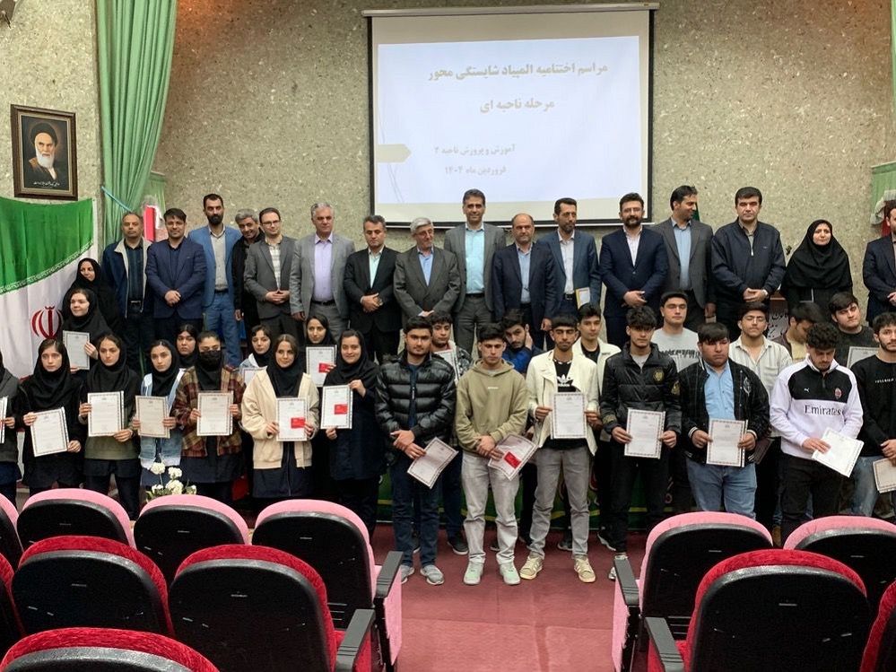 هنرستان‌ها نقش به‌سزایی در اشتغالزایی جامعه دارند