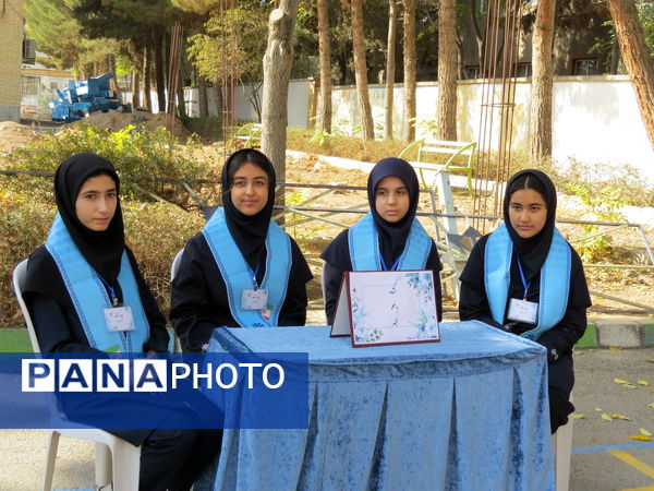 انتخابات همیار مشاور مدرسه دخترانه فرزانگان