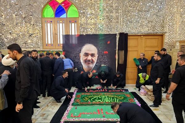 بدرقه یاران انقلاب در حرم حضرت عبدالعظیم (ع) شهرری
