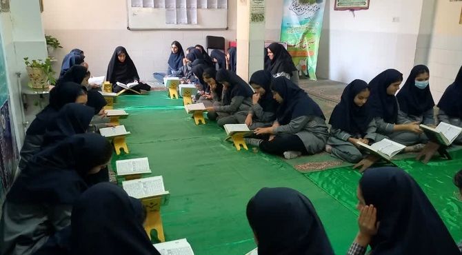 شمیم قرآن در دبیرستان دخترانه فدک 