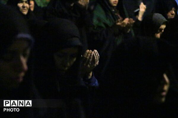 نماز استغاثه امام زمان(عج) برای پیروزی جنگ حق علیه باطل