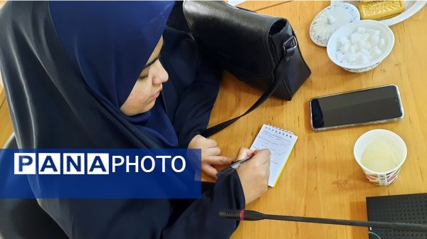 کارگاه‌های برنامه جامع تربیت پژوهشگر در پژوهشکده عباس زادگان مشهد 