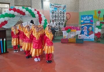 آیین محوری جشن «شکوفه‌ها» در زاهدان برگزار شد 