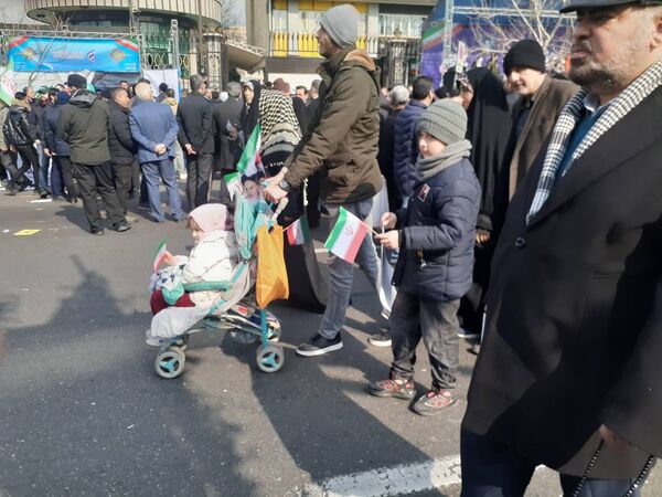 چهل و ششمین سالگرد پیروزی انقلاب اسلامی تجلّی اتّحاد و اقتدار ملّی 