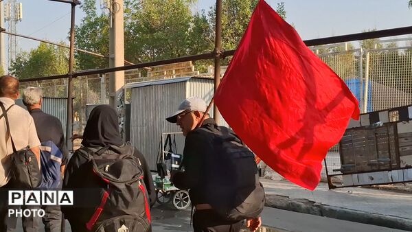 دلدادگی خادمان کودک و نوجوان در پیاده روی نجف به کربلا
