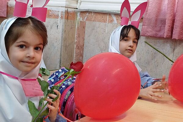 جشن شکوفه‌ها در شهرستان ورامین