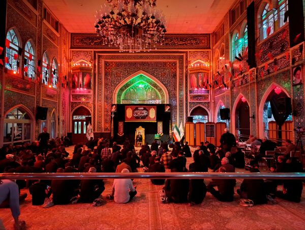 مراسم عزاداری امام حسین (ع) در شب تاسوعای حسینی 