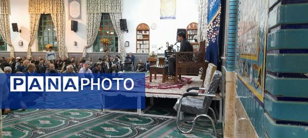 جشن ولادت حضرت فاطمه زهرا (س) در مسجد امام حسین (ع)