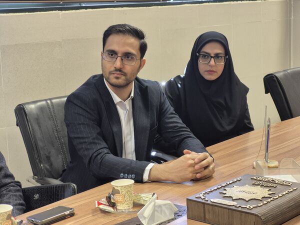 تفاهم‌نامه همکاری سازمان دانش‌آموزی فارس با بازیت