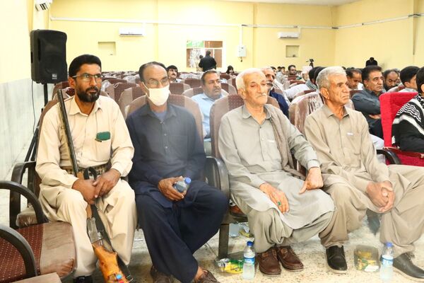 گردهمایی سران طوایف قلعه‌گنج در رزمایش بزرگ «فدائیان ولایت»