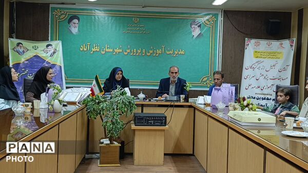 تجلیل از پژوهشگران برتر دانش‌آموزی در ششمین جشنواره علمی‌پژوهشی