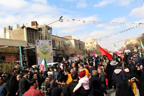 جشن یزدی‌ها در چهل‌ و ششمین فجر انقلاب