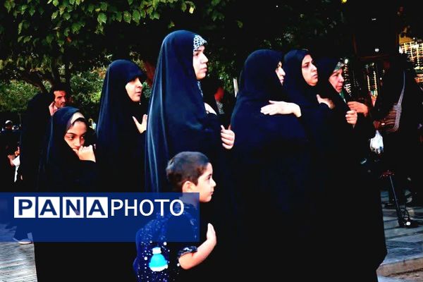 آیین سنتی عزاداری «چهارپایه خوانی» در قم