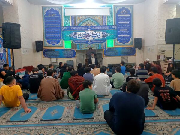 حال‌وهوای معنوی اعتکاف در مسجد حضرت فاطمه(س)