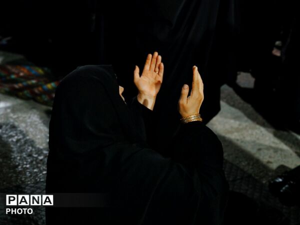 گلوگاه، شب جمعه‌ای به رنگ انتظار و بیعت