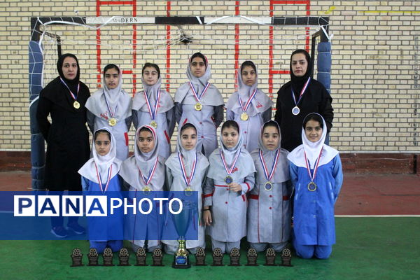 تیم فوتسال دانش‌آموزان دختر شهرستان دشتی قهرمان استان بوشهر