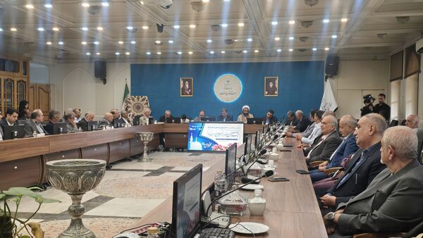 آیین رونمایی از پوستر بیست‌وهفتمین جشنواره خیرین مدرسه‌ساز استان اصفهان