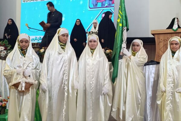 همایش دانش‌آموزان پیشرو گام دوم انقلاب اسلامی فارس
