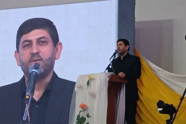 دغدغه رهبر شهیدمان نیز بر اهمیت مسیر قرآنی و تربیتی دانش‌آموزان بود