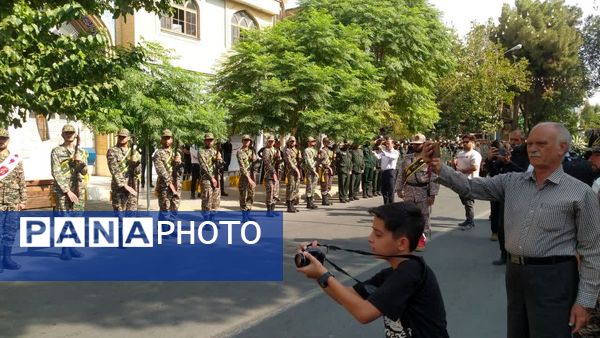 مراسم تشییع پیکر شهید جانباز «علی رفیعی» در کاشمر 