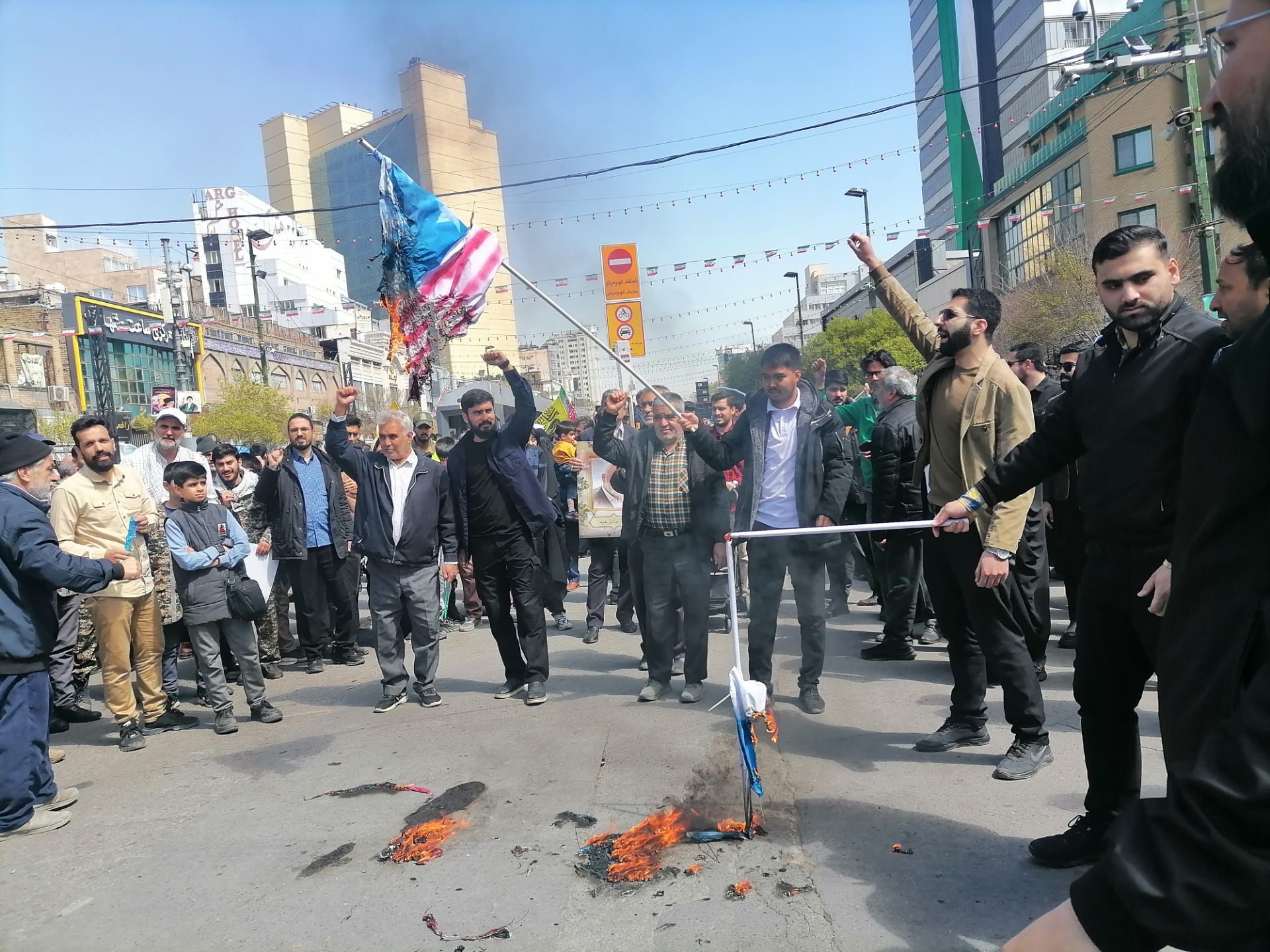 حضور پرشور ملت شریف ایران در راهپیمایی روز قدس
