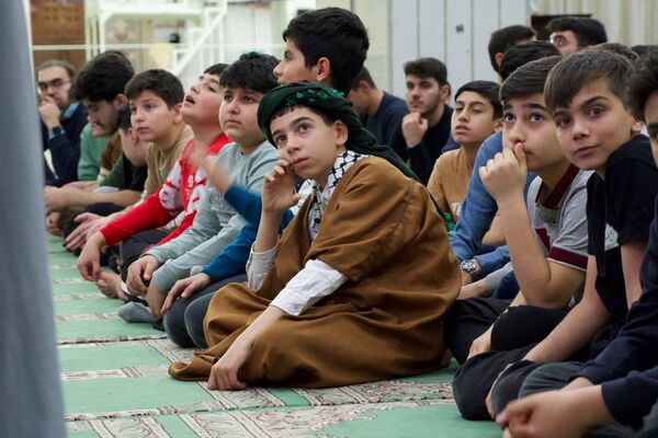 اعتکاف ویژه پسران در مصلی تبریز