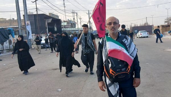  پیاده‌روی اربعین از نجف تا کربلای معلی 