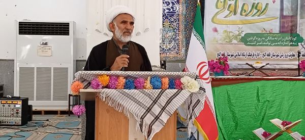 جشن بزرگ روزه‌اولی‌ها در قلعه‌گنج