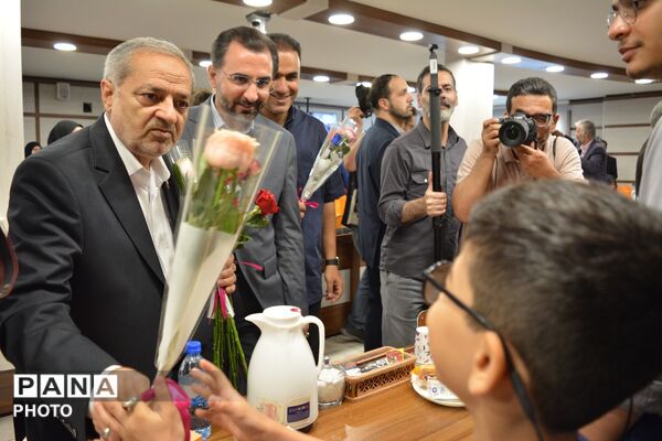 روز خبرنگار با حضور وزیر آموزش و پرورش