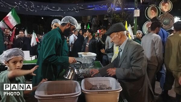 برای هفتاد و دومین بار چایخانه فاطمه الزهرا میزبان وطن دوستان نیشابوری 