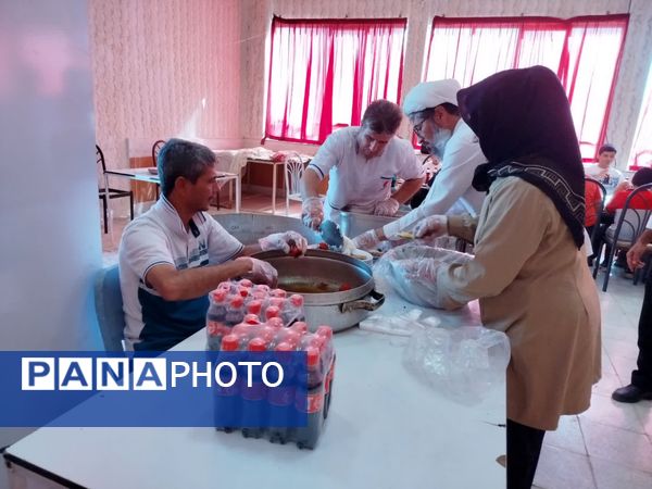 روزی با نشاط و عالی برای دانش آموزان دبیرستان نمونه دولتی دانش